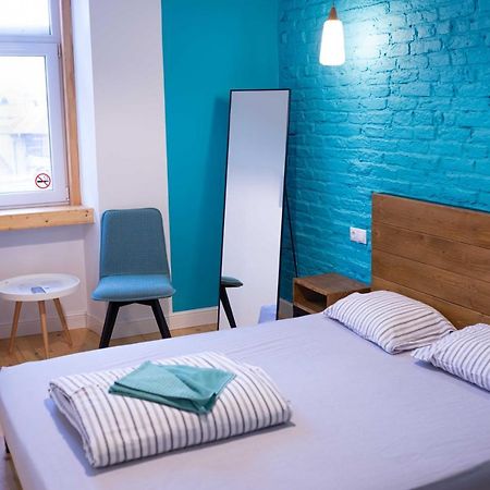 A16 Hostel Бургас Экстерьер фото